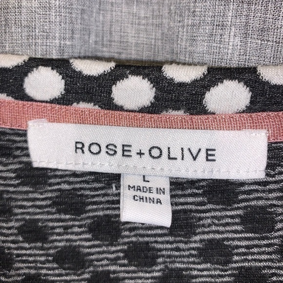 𝅺womens Rose & Olive top large - Picture 3 of 6